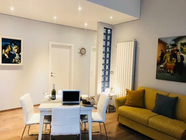 Marina Apartment & Suite Verbania Exteriér fotografie